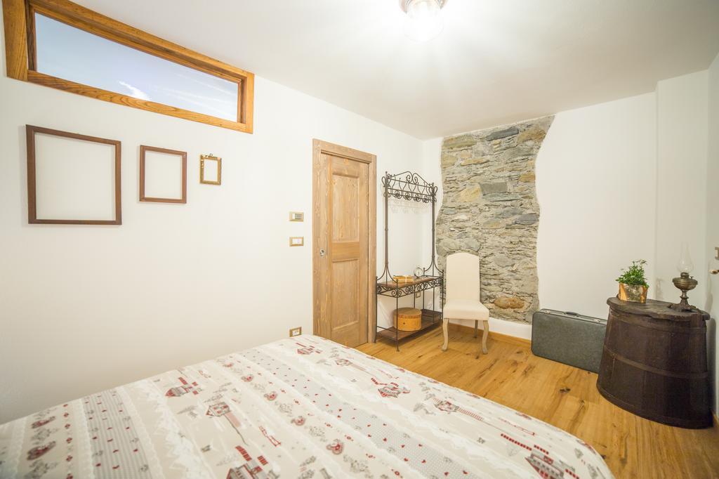 B&B Ca' La Vedescia Teglio Pokoj fotografie